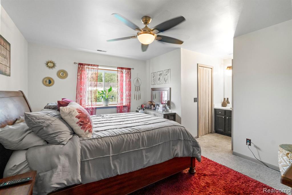 83 Rosebud Lane, Mount Clemens, MI 48043 — Photo 14