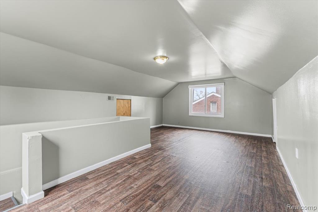 6905 Archdale Street, Dearborn, MI 48228 — Photo 11