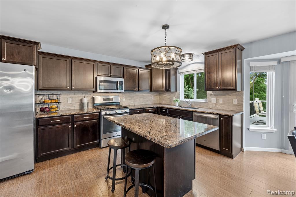 4158 Pepper Tree Lane, Howell, MI 48843 — Photo 9