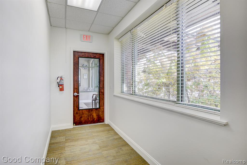916 S Main Street, Royal Oak, MI 48067 — Photo 8