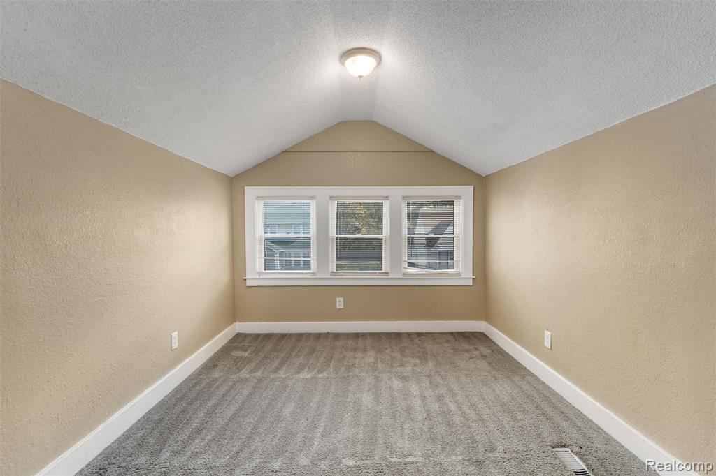 15853 Santa Rosa Drive, Detroit, MI 48238 — Photo 17