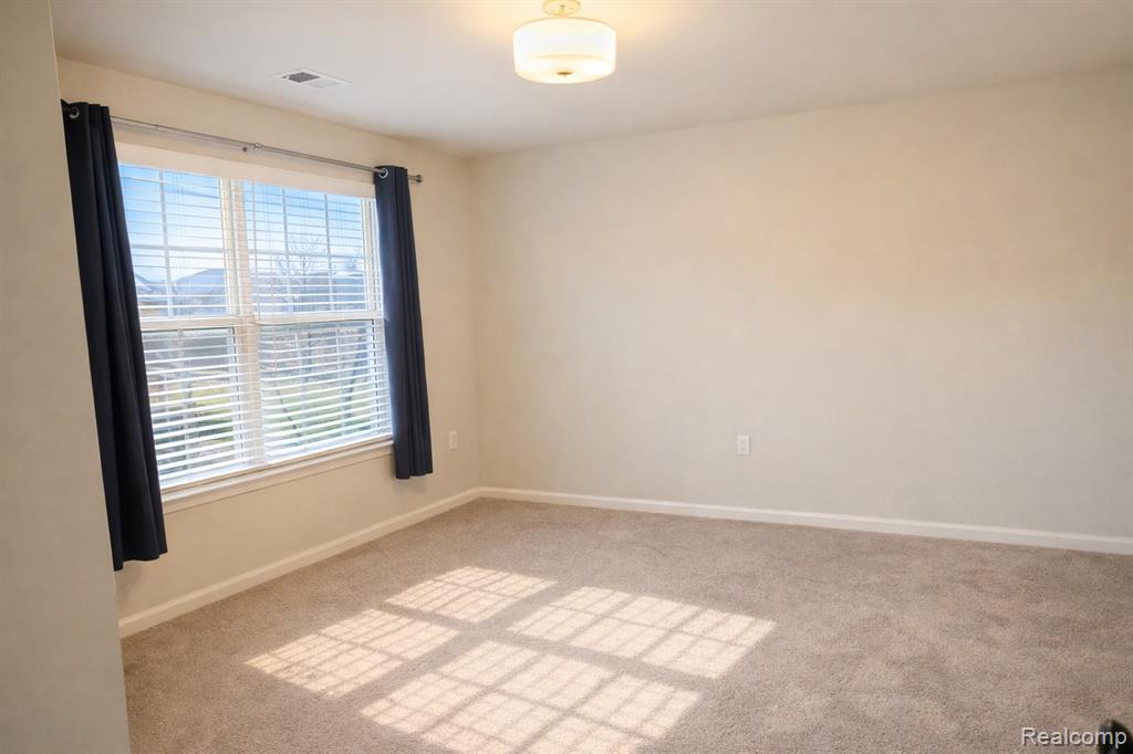 4128 Berkeley Avenue, Canton, MI 48188 — Photo 12