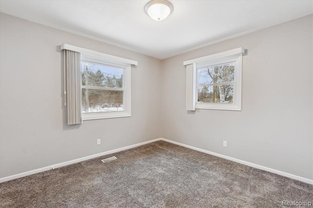 5289 N GEORGETOWN Road, Grand Blanc, MI 48439 — Photo 26