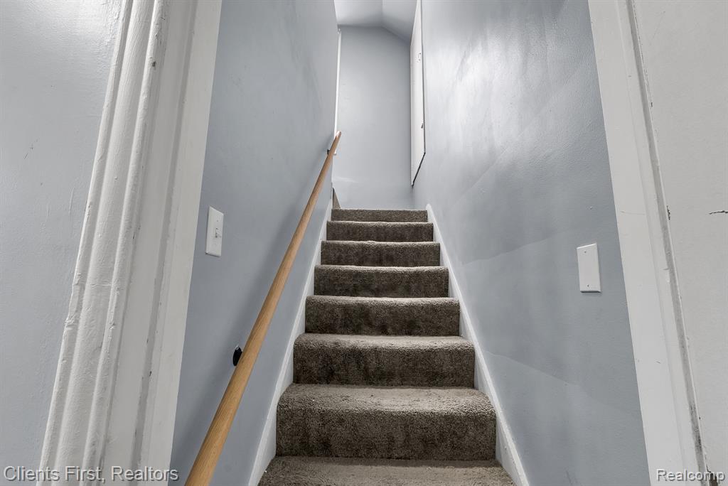 8258 Meyers Road, Detroit, MI 48228 — Photo 16