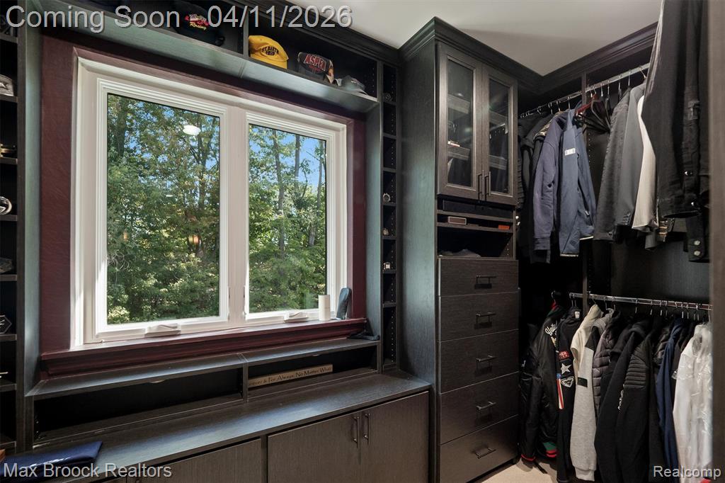 5190 Clarendon Crest Street, Bloomfield Hills, MI, 48302