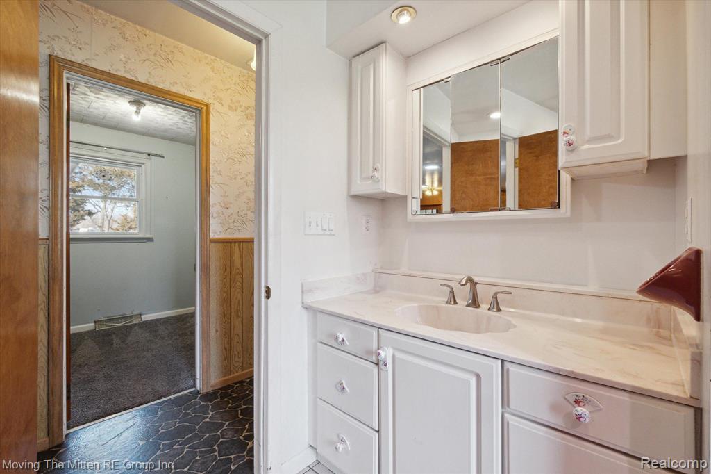 40320 ALDEN Road, Van Buren, MI 48111 — Photo 36