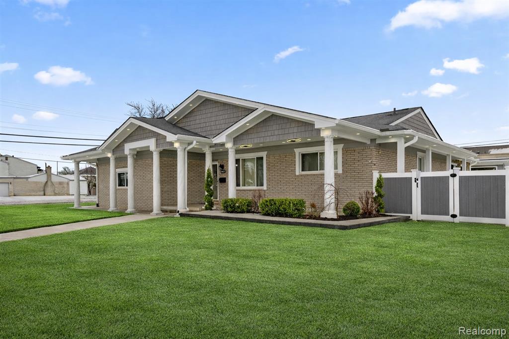 26611 Cecile Street, Dearborn Heights, MI 48127 — Photo 2