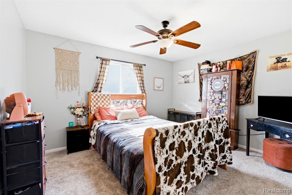 625 S 11th Street, St. Clair, MI 48079 — Photo 12