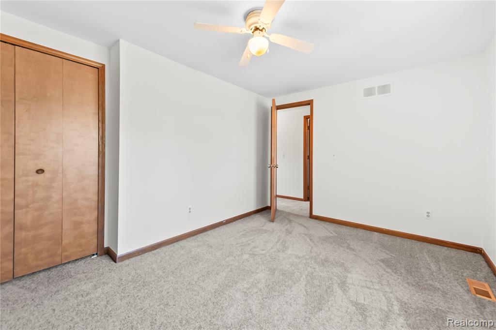 40538 Woodside Drive, Clinton Twp, MI 48038 — Photo 23