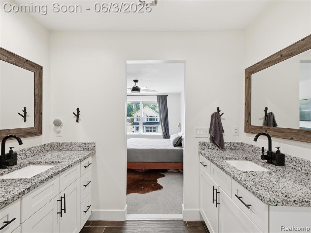 70 W Shevlin Avenue, Hazel Park, MI 48030 — Photo 21