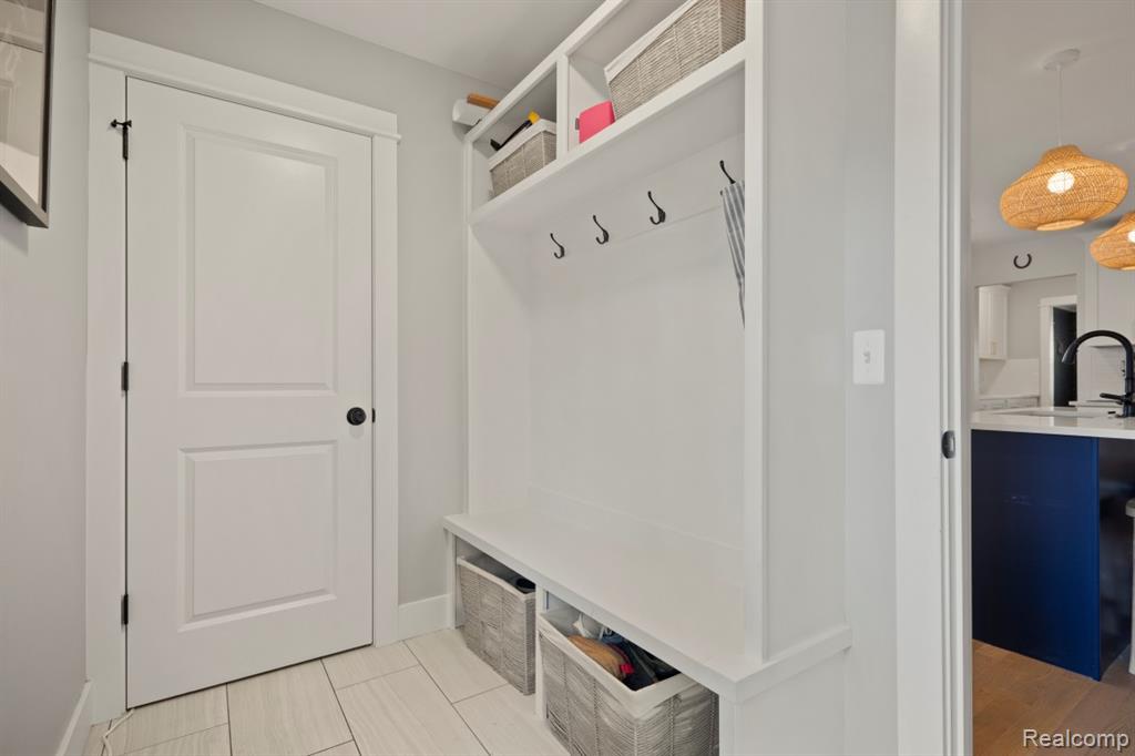 423 N Altadena Avenue, Royal Oak, MI 48067 — Photo 29