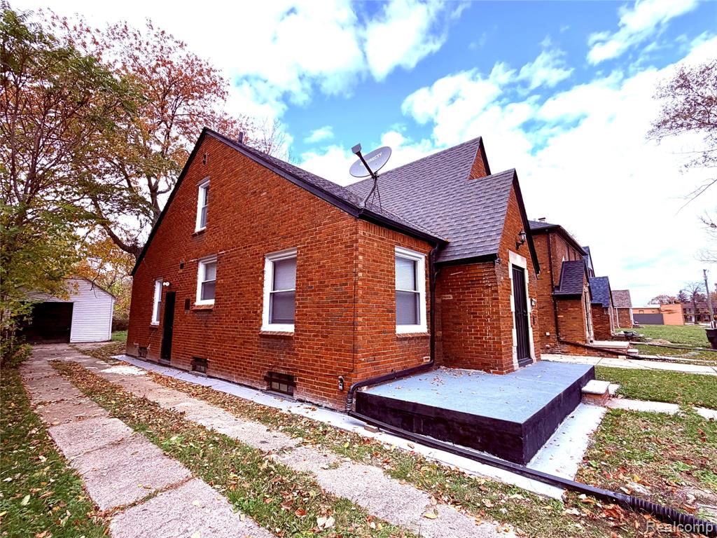 10029 Balfour Road, Detroit, MI 48224 — Photo 6