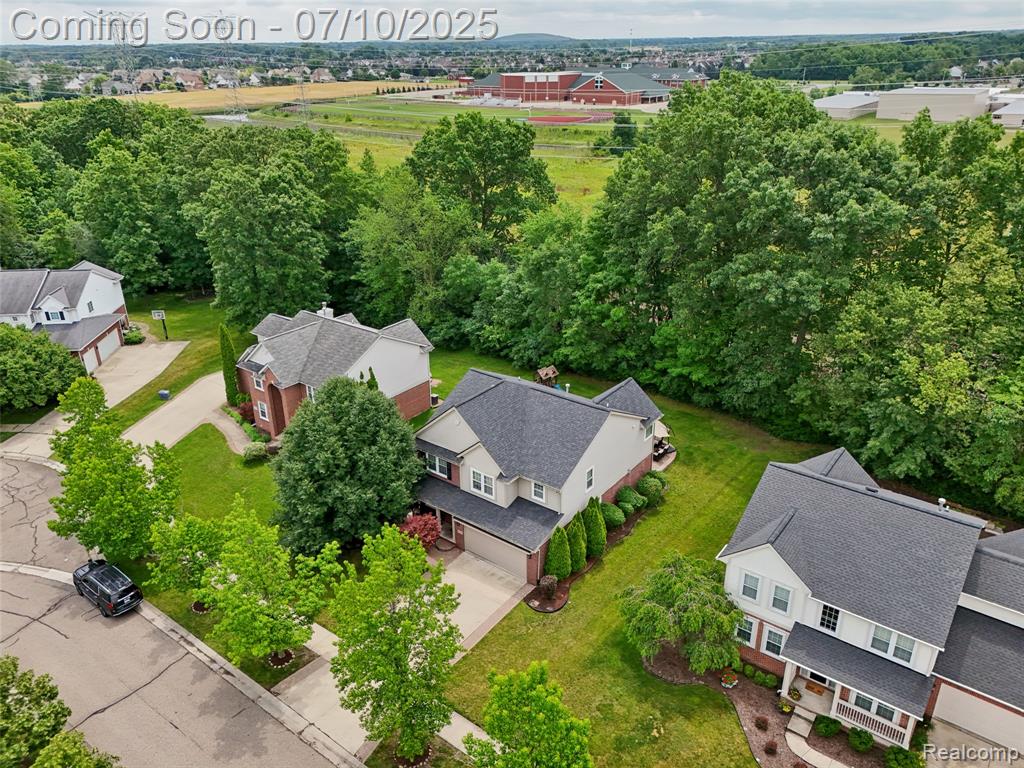 46533 Woodside Drive, Canton, MI 48187 — Photo 44