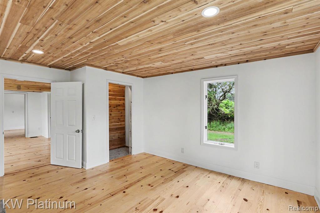 5103 Forester Road, MI 48419 — Photo 15