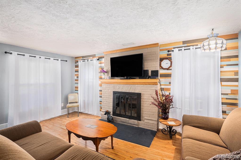 3934 Huron Street, North Branch, MI 48461 — Photo 3