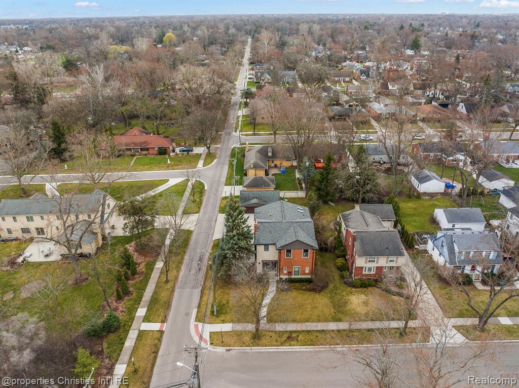 13103 KINGSTON Avenue, Huntington Woods, MI — Photo 59