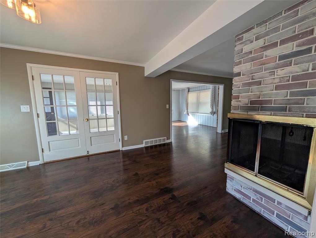 41215 Bruce Avenue, Plymouth, MI 48170 — Photo 9
