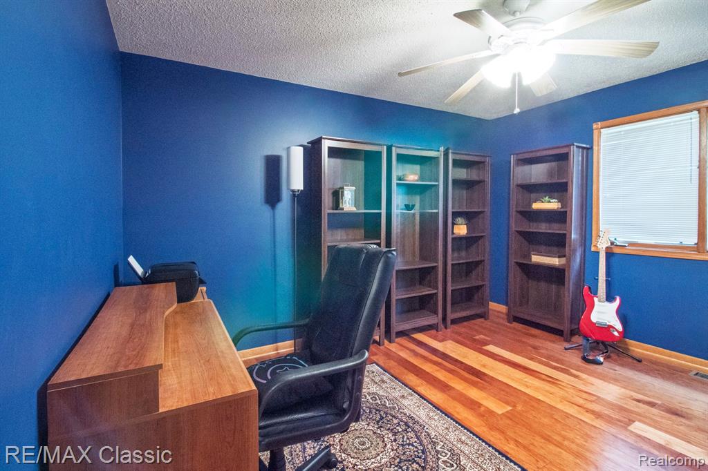 249 Essex Lane, Canton, MI 48187 — Photo 14