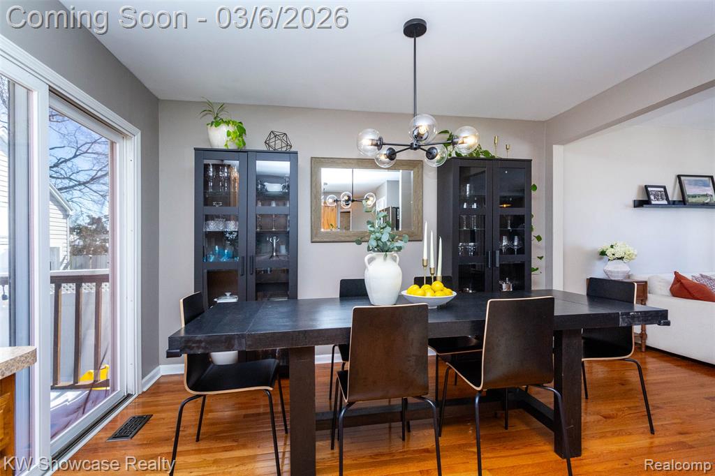 1747 Beechmont Street, Keego Harbor, MI 48320 — Photo 13