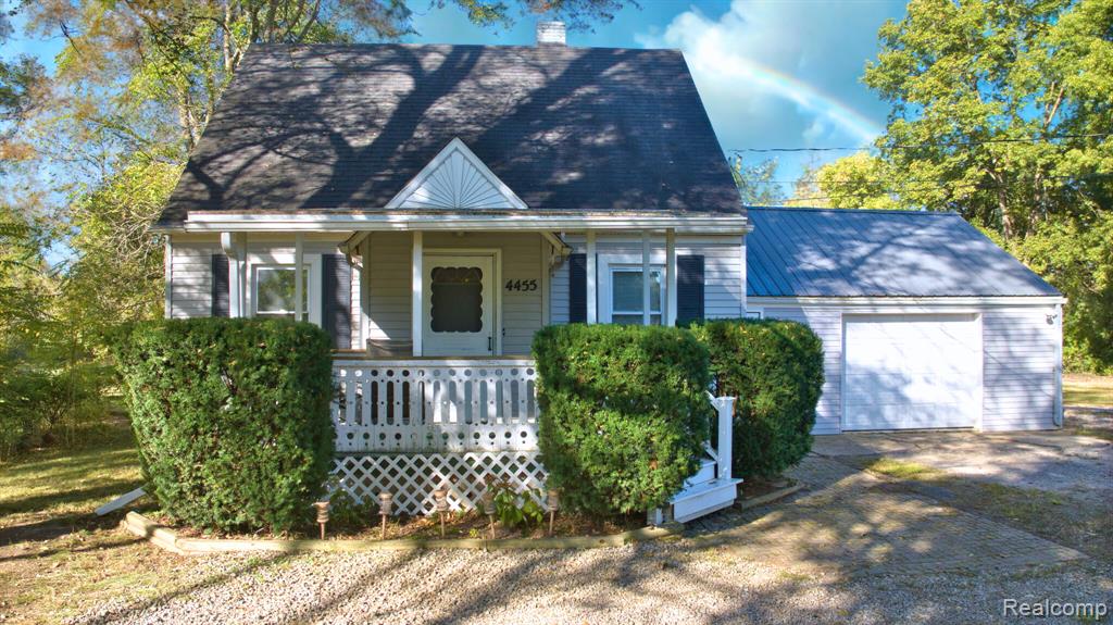 4455 N Genesee Road, Flint, MI 48506