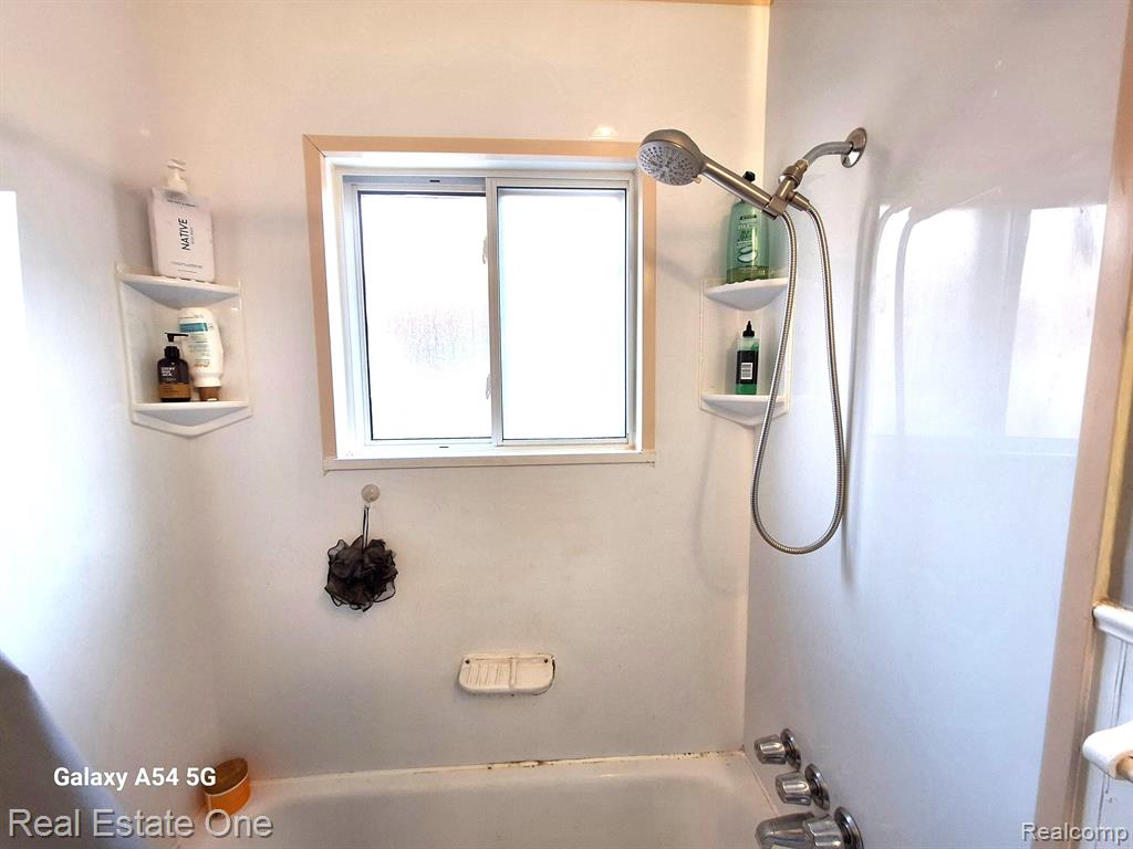 7541 SLOAN Street, Taylor, MI 48180 — Photo 14