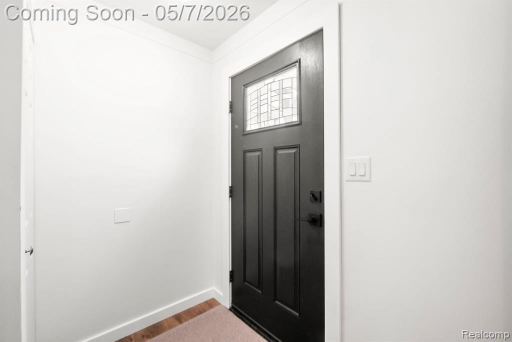 4363 Nelsey Road, Waterford, MI 48329 — Photo 10