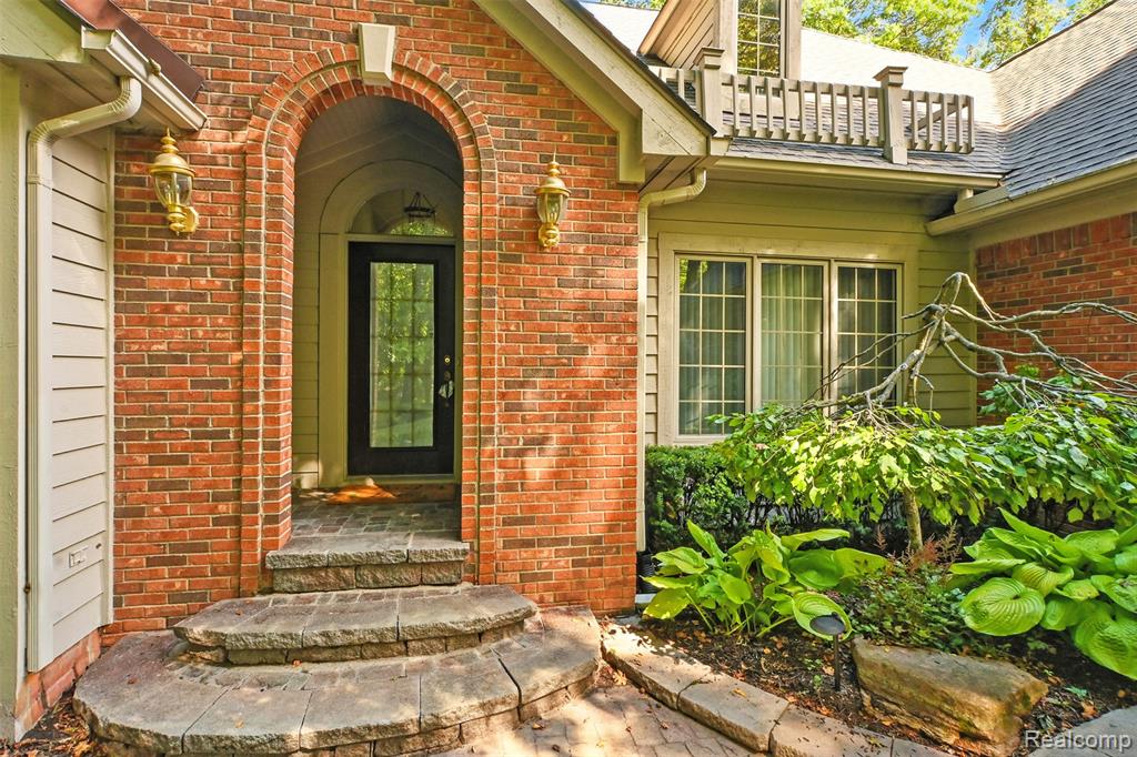 6228 Windemere Point, Brighton, MI 48116 — Photo 34