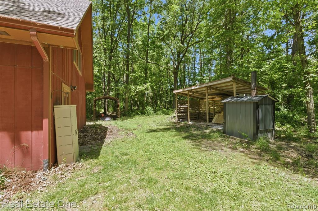 3559 Perry Lake Road, Ortonville, MI 48462 — Photo 33