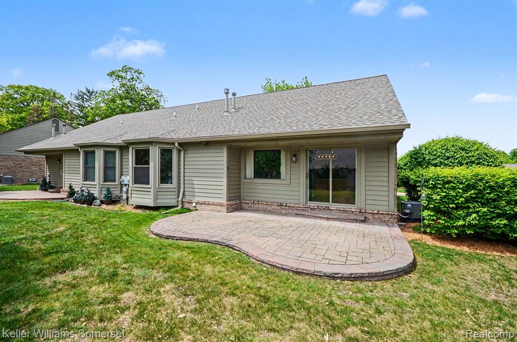 4432 Thornwood Court, Warren, MI 48092 — Photo 19