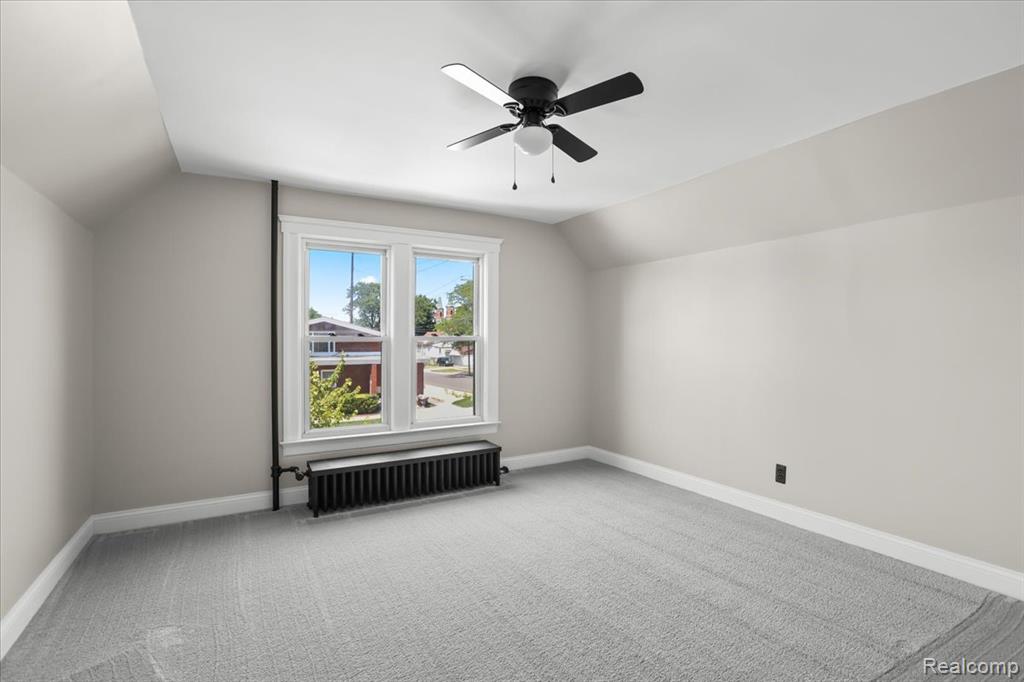 1105 Oak Street, Wyandotte, MI 48192 — Photo 18