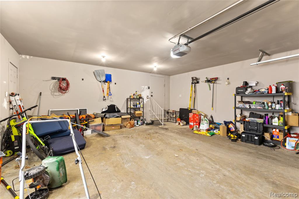 23016 Pembroke Avenue, Detroit, MI 48219 — Photo 31