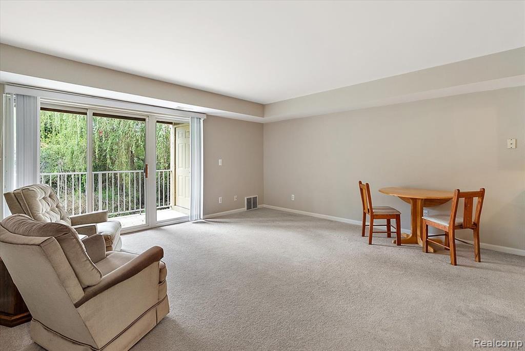55093 Westchester Drive, 45, Shelby Twp, MI 48316 — Photo 16