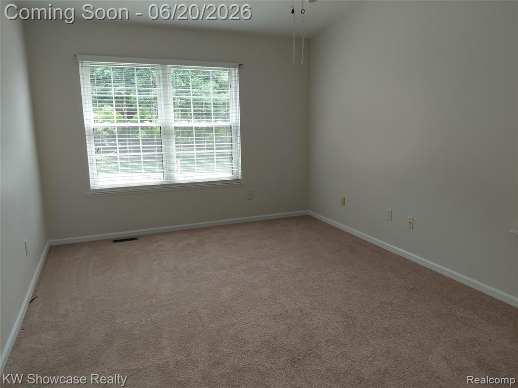7368 Meadowridge Drive, West Bloomfield, MI — Photo 10