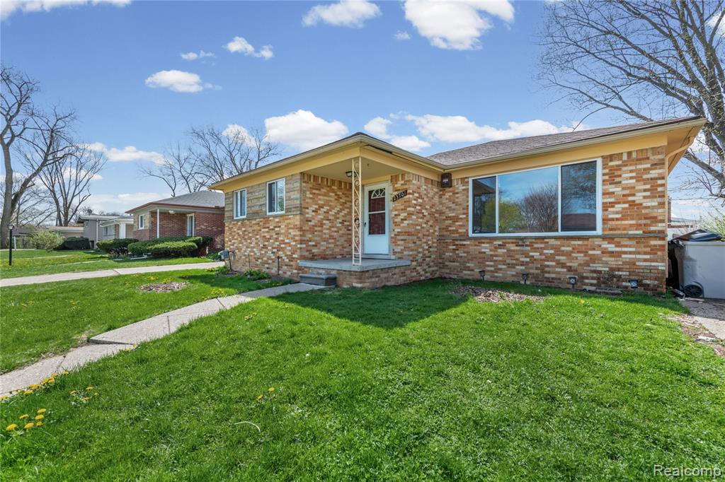 23701 Coyle Street, Oak Park, MI 48237 — Photo 33
