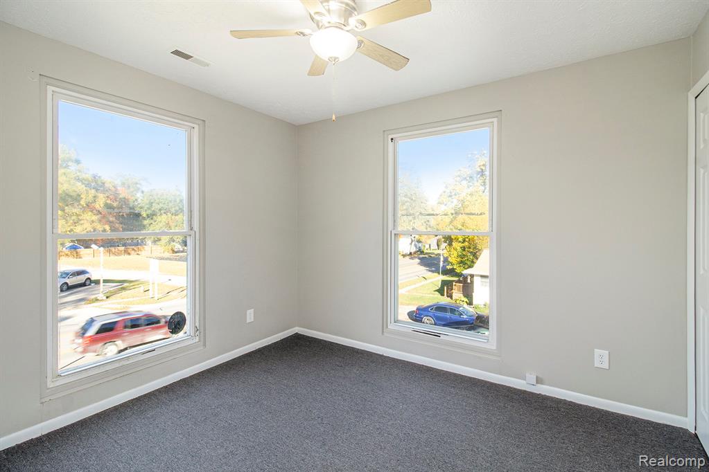 512 E Main Street, Pinckney, MI 48169 — Photo 24