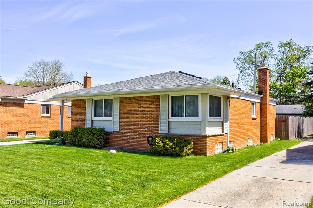 4248 Rosewold Avenue, Royal Oak, MI 48073 — Photo 32