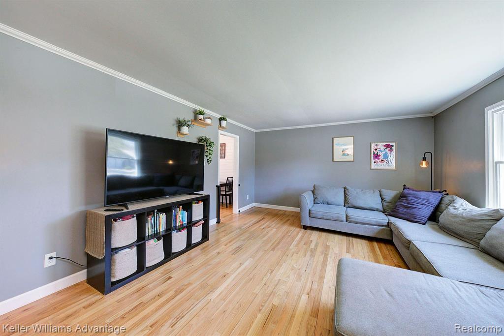 1079 MARK Street, Ypsilanti, MI 48197 — Photo 15
