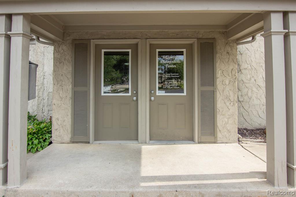 5896 Dixie Highway, Clarkston, MI — Photo 10