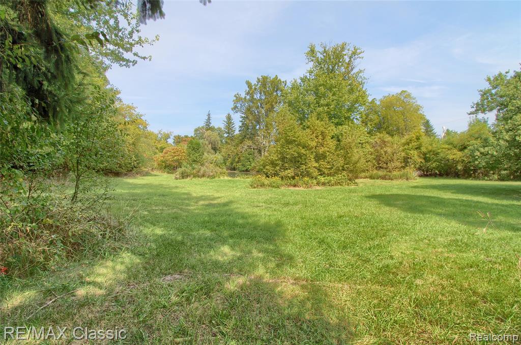 19150 Beck Road - Photo 4