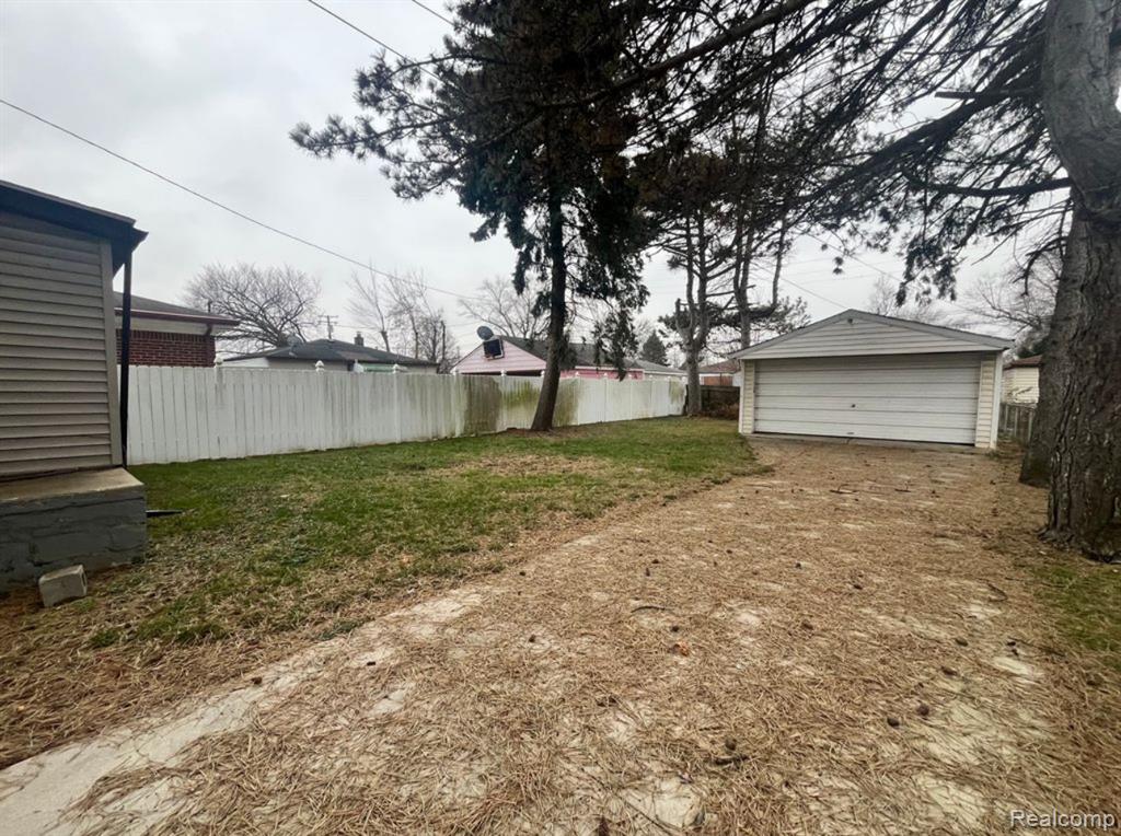 5644 Gertrude Street, Dearborn Heights, MI 48125 — Photo 14