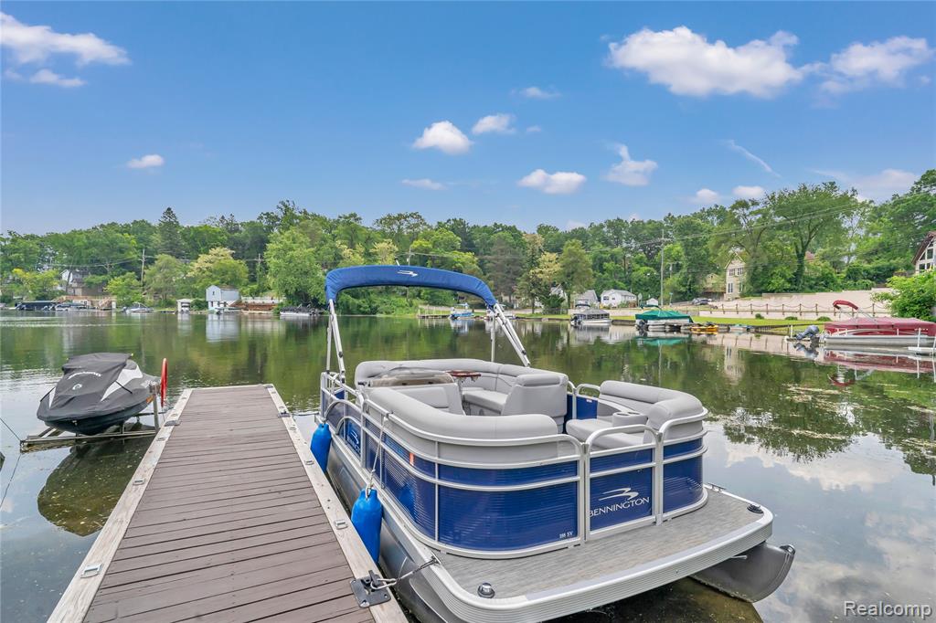 533 Bellevue Avenue, Lake Orion, MI 48362 — Photo 20