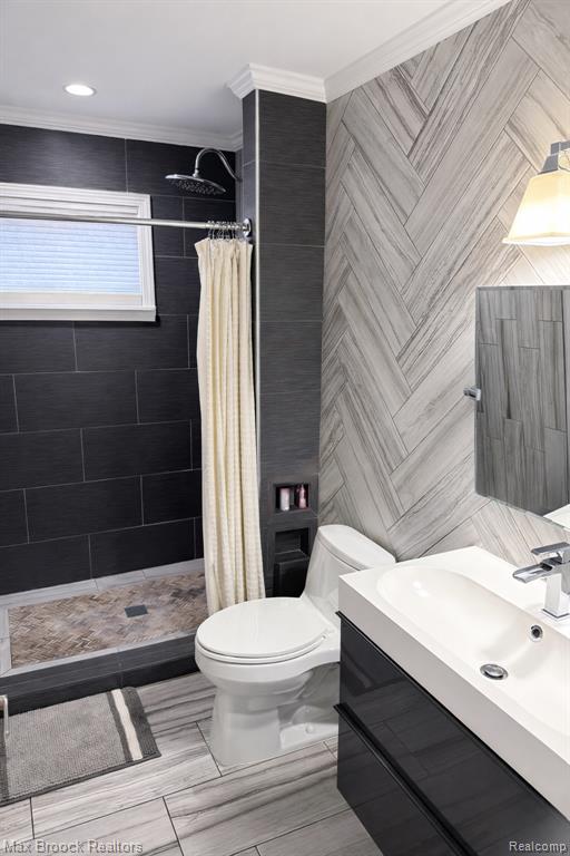6510 Saline Drive, Waterford, MI 48329 — Photo 9