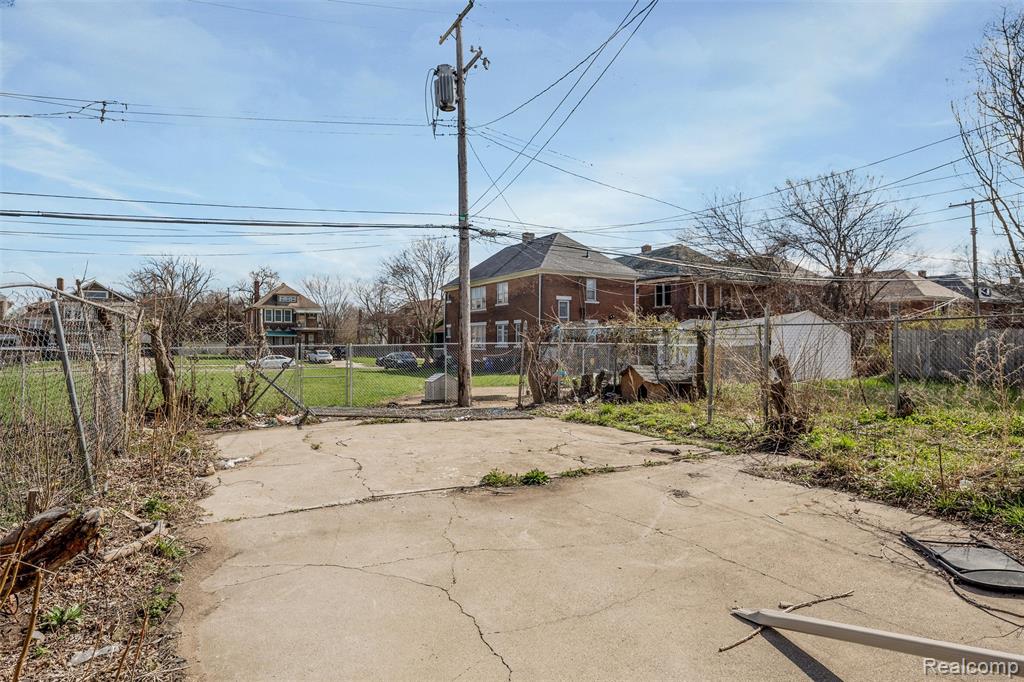 3217 Elmhurst Street, Detroit, MI 48206 — Photo 21