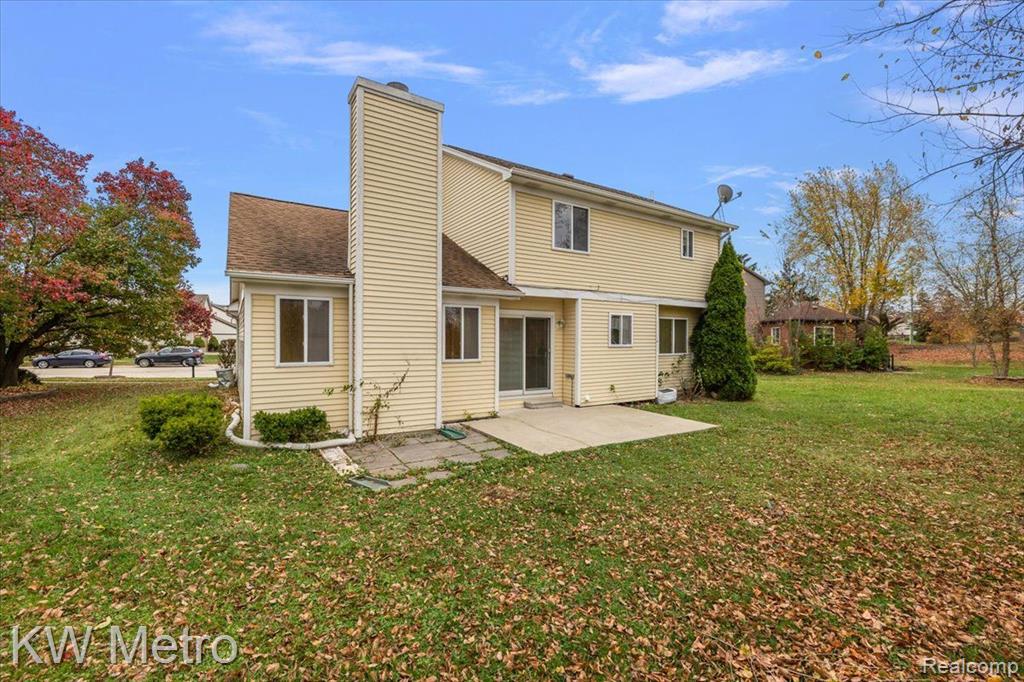 3767 PARKLAWN Drive, Canton, MI 48188 — Photo 7