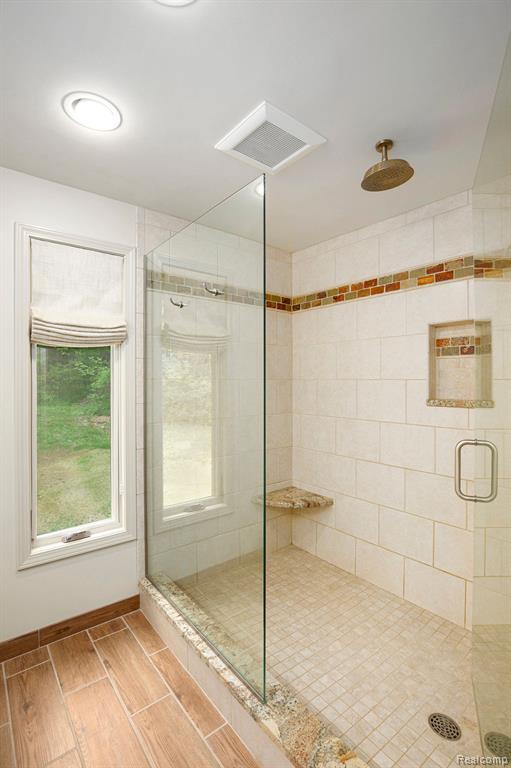 7254 DARK LAKE Drive, Clarkston, MI — Photo 29