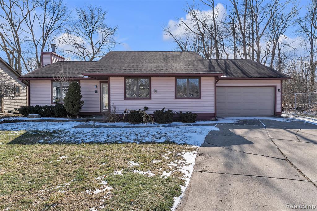 15 Lana Court, 7, Mount Clemens, MI 48043 — Photo 3