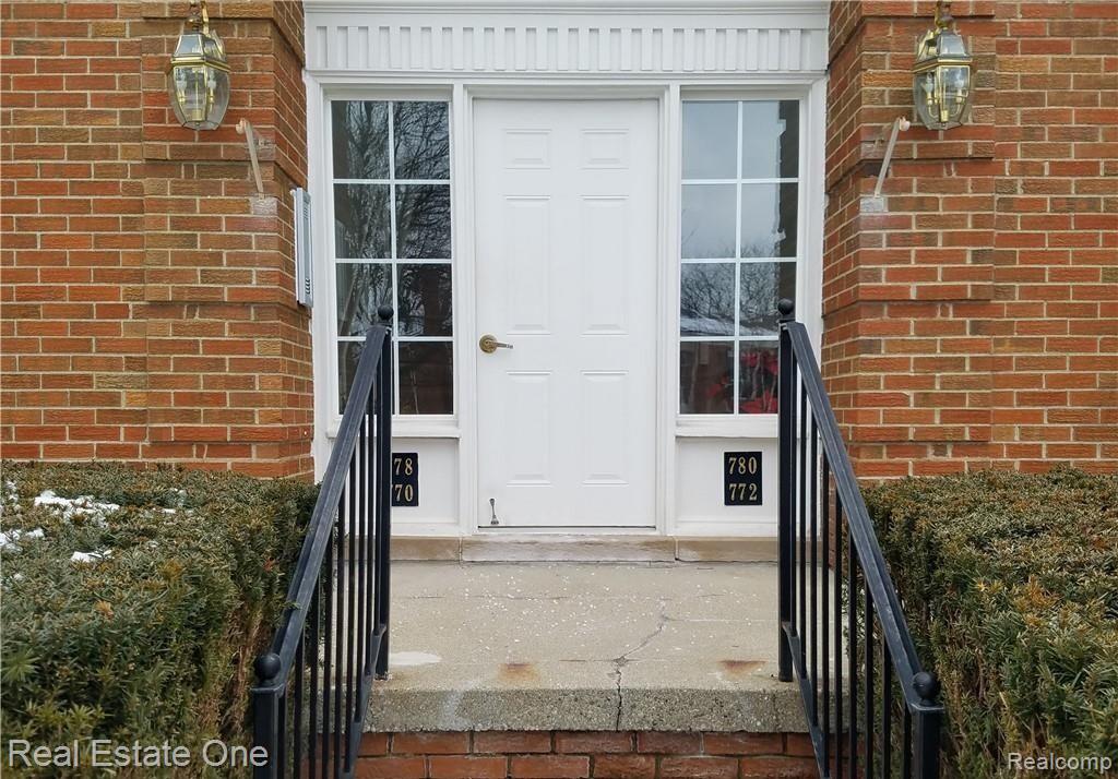 780 E Fox Hills Drive, Bloomfield Hills, MI 48304 — Photo 3
