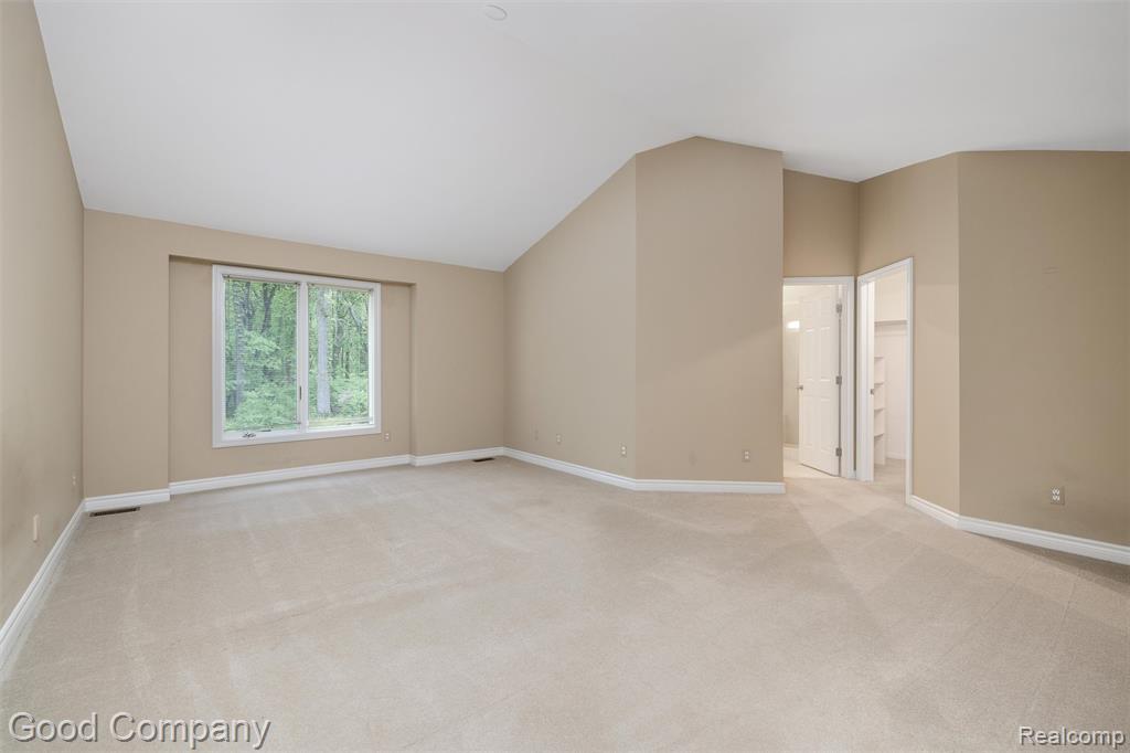 5893 CHRISTINA Drive, West Bloomfield, MI 48324 — Photo 26