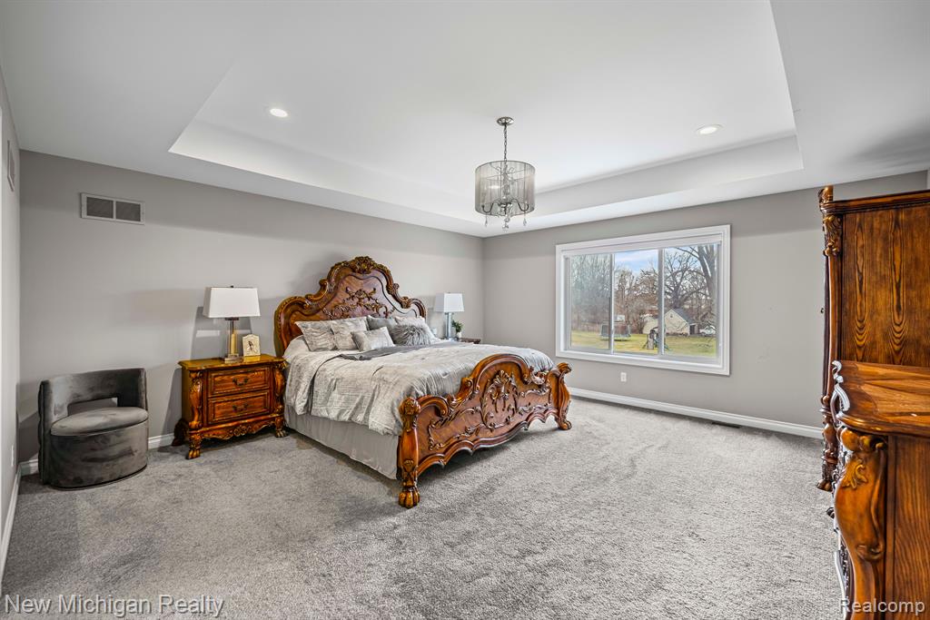 55038 TIMBERS EDGE Drive, Shelby Twp, MI 48316 — Photo 18