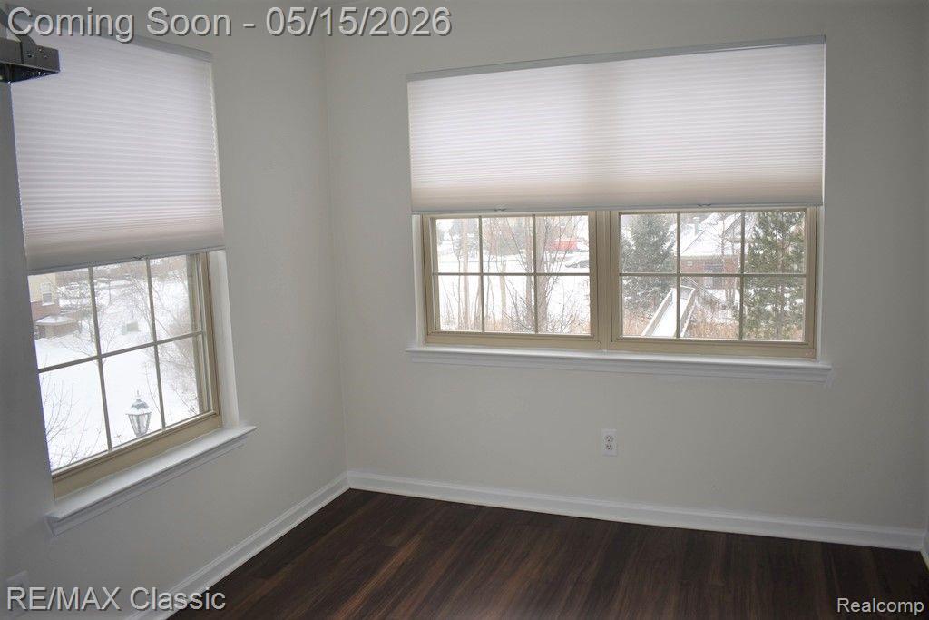 436 BOARDWALK Drive, Walled Lake, MI 48390 — Photo 6